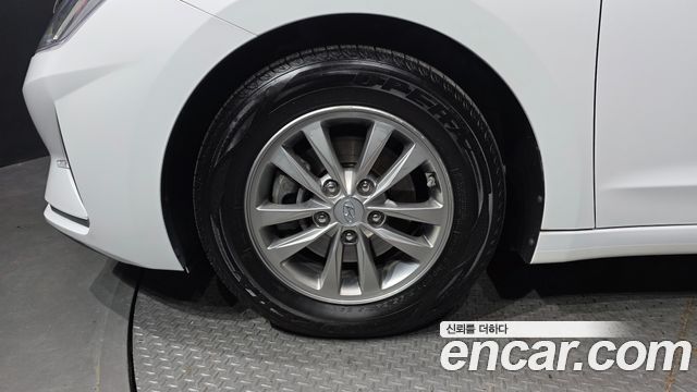 Hyundai Avante (AD) 1.6 Smart 2020 — фото 5