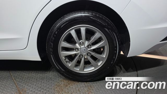 Hyundai Avante (AD) 1.6 Smart 2020 — фото 21