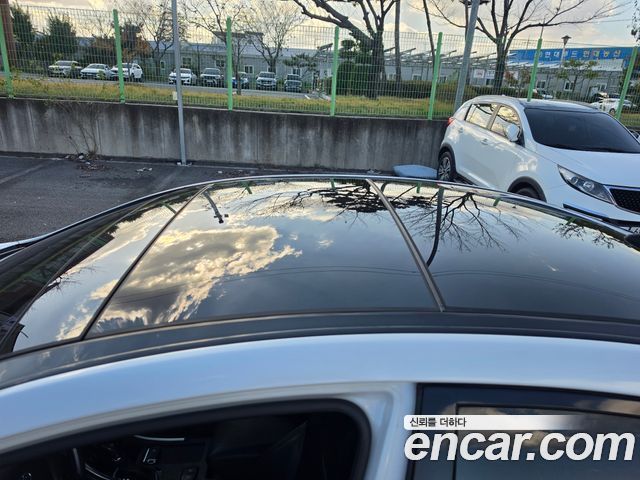 Hyundai Sonata Hybrid 2.0 Premium 2012 — фото 10