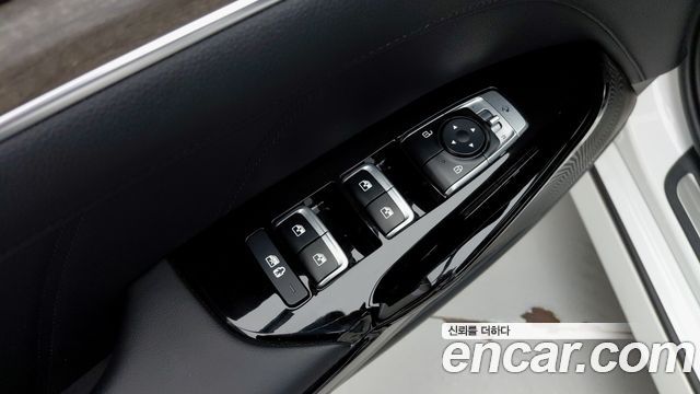 Kia K5 Hybrid (III) Signature 2022 — фото 24