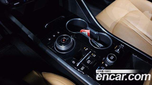Kia K5 (III) 2.0 Noblesse 2023 — фото 9