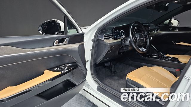 Kia K5 (III) 2.0 Noblesse 2023 — фото 10