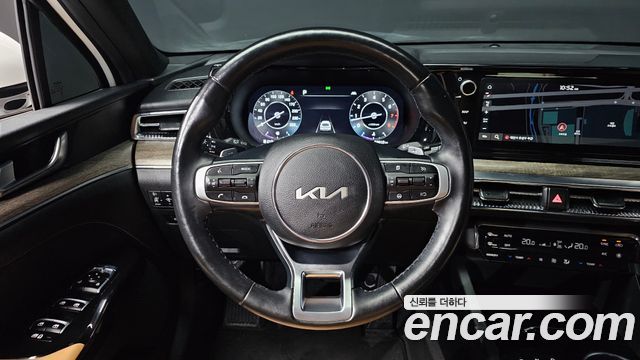 Kia K5 (III) 2.0 Noblesse 2023 — фото 14