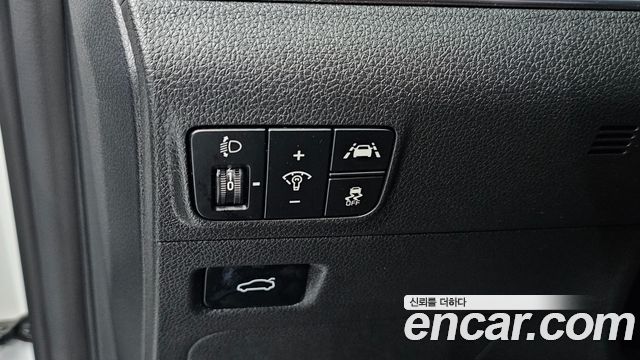 Kia K5 (III) 2.0 Noblesse 2023 — фото 17