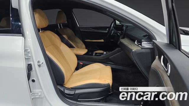 Kia K5 (III) 2.0 Noblesse 2023 — фото 26