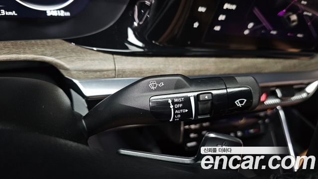 Kia K5 (III) 2.0 Noblesse 2023 — фото 27