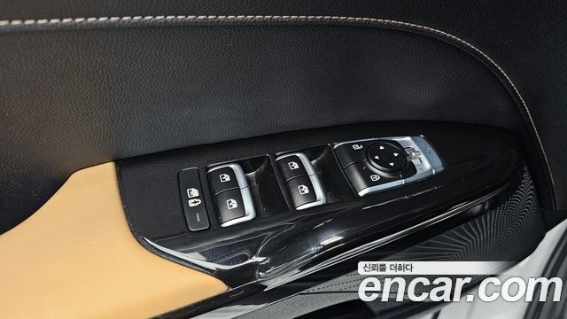 Kia K5 (III) 2.0 Noblesse 2023 — фото 29
