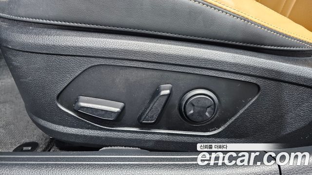 Kia K5 (III) 2.0 Noblesse 2023 — фото 32