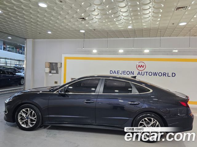 Hyundai Sonata (DN8) 2.0 Premium 2020 — фото 4