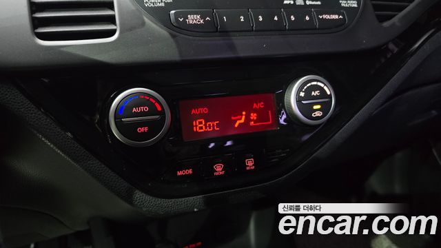 Kia Morning Deluxe Trendy 2015 — фото 19