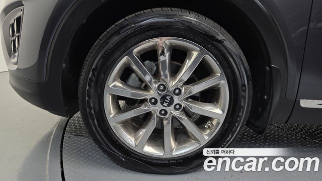 Kia Sorento Diesel 2.0 2WD Prestige 2017 — фото 5