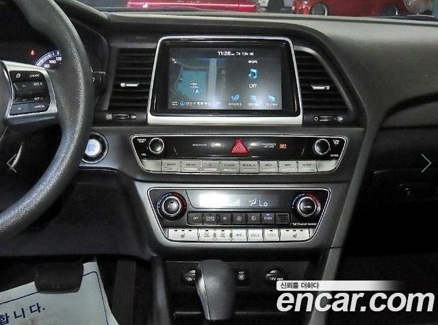 Hyundai Sonata New Rise Hybrid Smart 2018 — фото 15