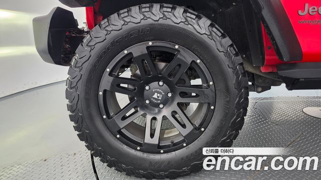 Jeep Wrangler (JL) 2.0 Rubicon Power Top 4Door 2019 — фото 5