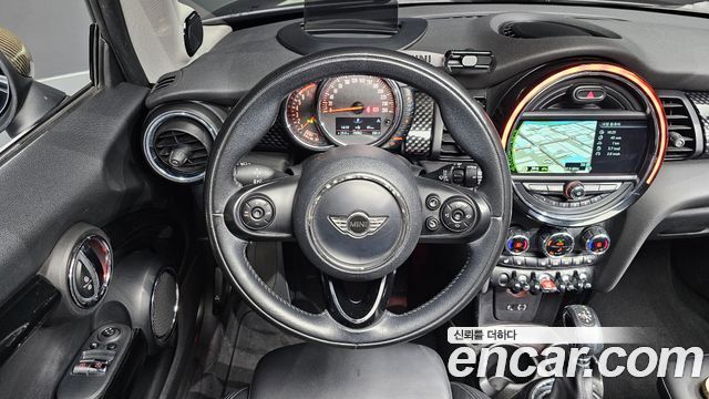 MINI Cooper S Standard Third Generation 2016 — фото 13