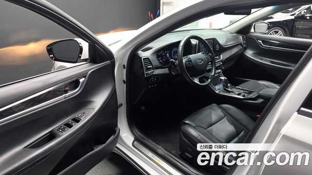 Hyundai Grandeur (IG) 3.0 LPI Taxi individual 2019 — фото 10