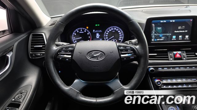 Hyundai Grandeur (IG) 3.0 LPI Taxi individual 2019 — фото 12
