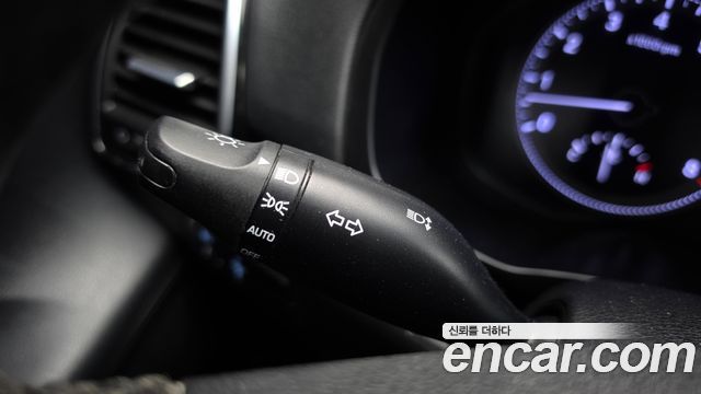 Hyundai Grandeur (IG) 3.0 LPI Taxi individual 2019 — фото 17