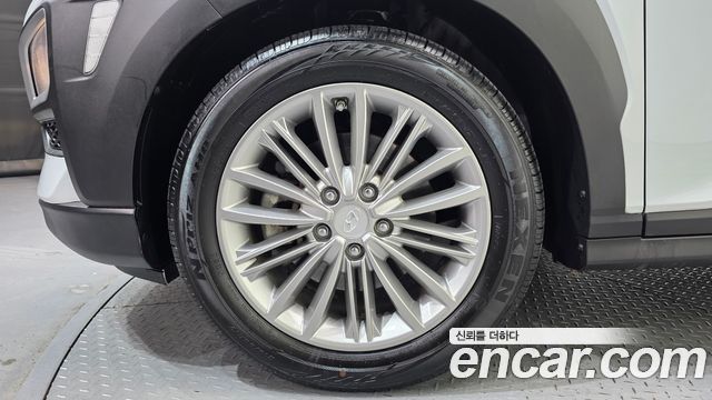 Hyundai Kona 1.6 Turbo 2WD Modern pop 2018 — фото 5
