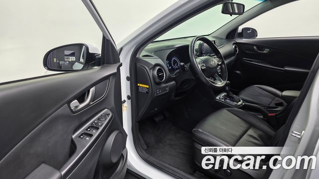 Hyundai Kona 1.6 Turbo 2WD Modern pop 2018 — фото 11