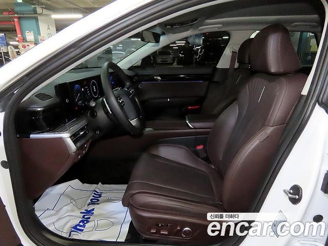 Hyundai Grandeur (GN7) 2,5 Gasoline 2WD Exclusive 2024 — фото 6