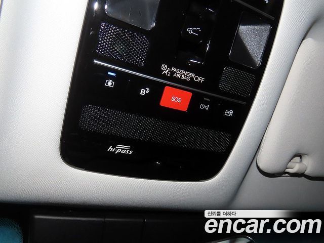 Hyundai Grandeur (GN7) 2,5 Gasoline 2WD Exclusive 2024 — фото 19