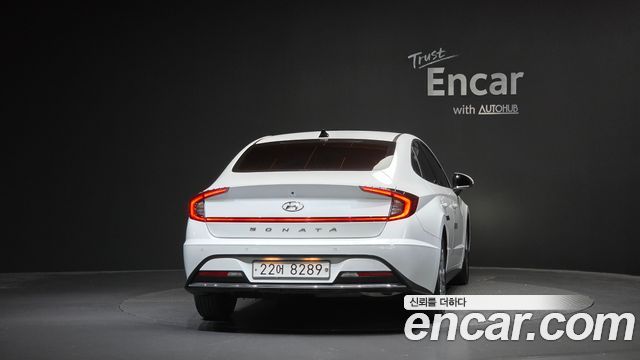 Hyundai Sonata (DN8) 2.0 Premium Family 2020 — фото 4
