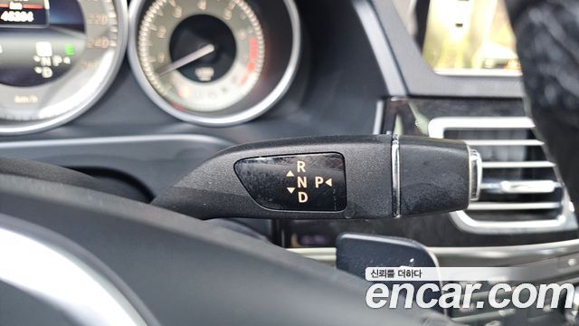 Mercedes-Benz E-Class (W212) E300 4MATIC Avantgarde 2016 — фото 9