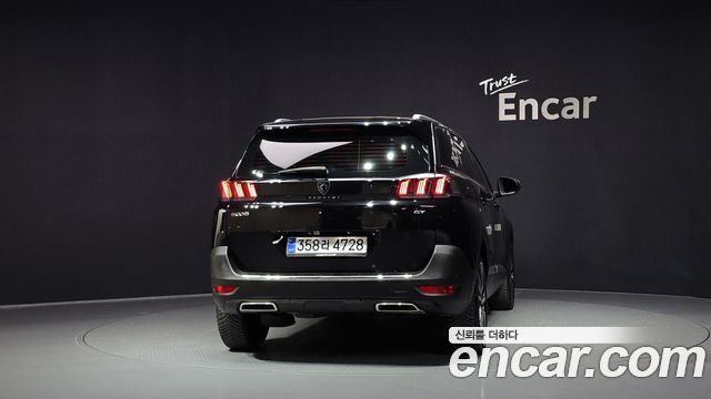 Peugeot 5008 (II) 1.2 Pure Tech GT 2024 — фото 4