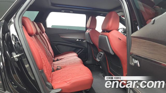 Peugeot 5008 (II) 1.2 Pure Tech GT 2024 — фото 12