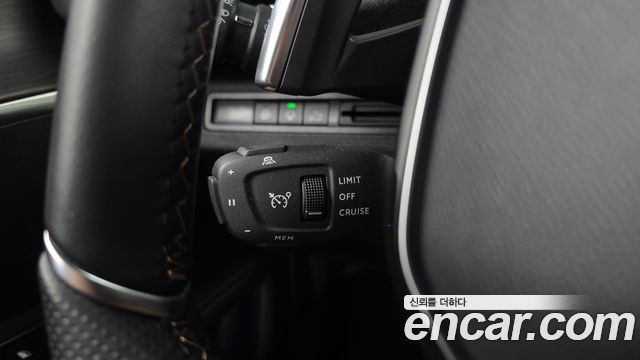 Peugeot 5008 (II) 1.2 Pure Tech GT 2024 — фото 16