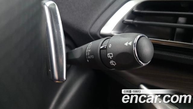 Peugeot 5008 (II) 1.2 Pure Tech GT 2024 — фото 18