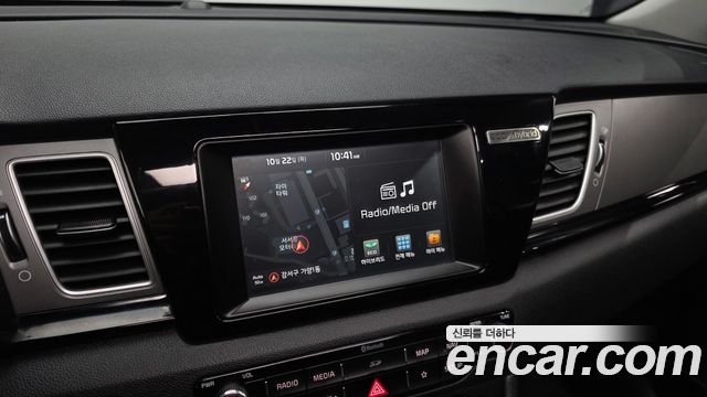 Kia Niro Prestige 2018 — фото 19