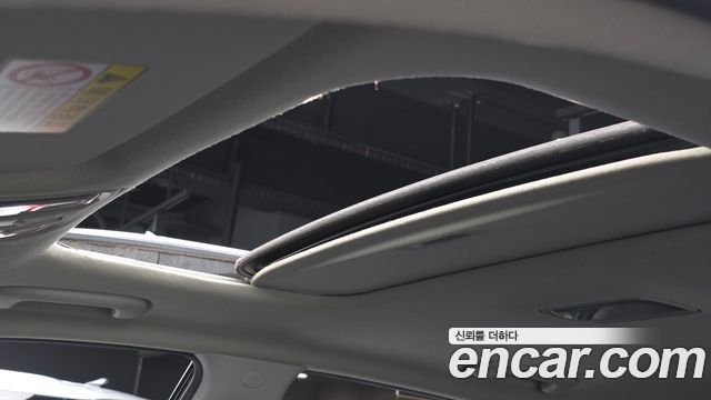 Kia Niro Prestige 2018 — фото 23