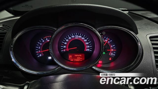Kia Sorento R Diesel 2.0 2WD TLX High-Deluxe 2012 — фото 8