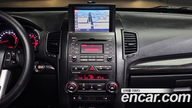 Kia Sorento R Diesel 2.0 2WD TLX High-Deluxe 2012 — фото 14