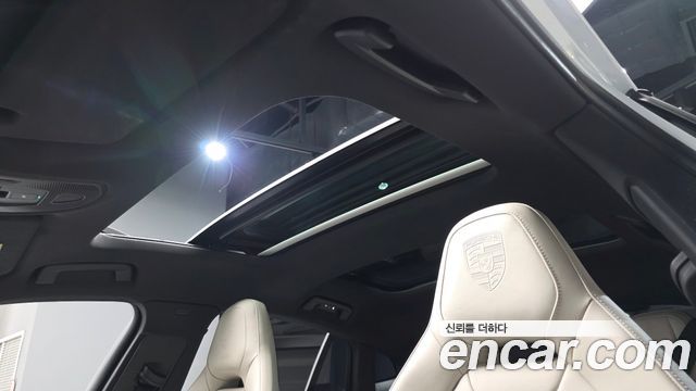 Porsche Panamera (976) 2.9 AWD E-Hybrid 2025 — фото 16