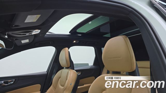 Volvo XC60 (II) D5 Inscription 2018 — фото 18