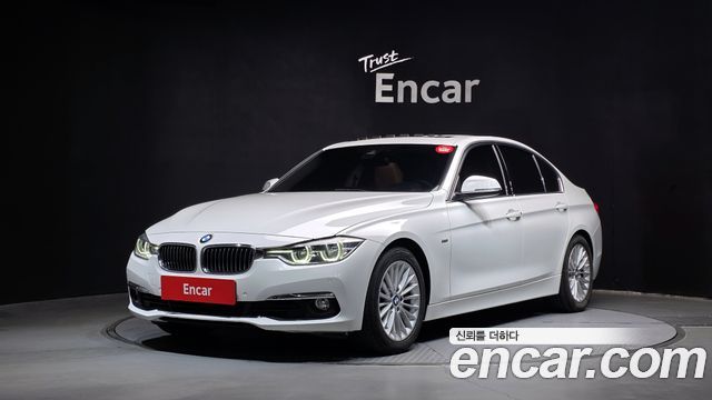 BMW 3 Series (F30) 320i Luxury