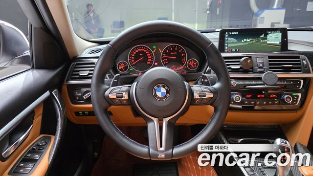 BMW 3 Series (F30) 320i Luxury 2018 — фото 14