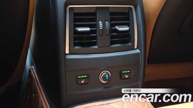 BMW 3 Series (F30) 320i Luxury 2018 — фото 30