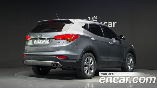 Hyundai Santa Fe (DM) Diesel(e-VGT) 2.0 4WD Exclusive 2015 — фото 2