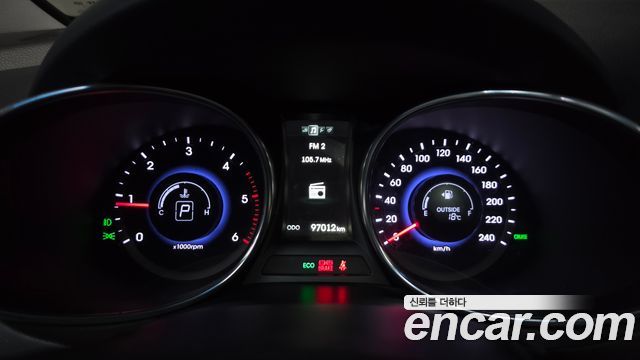 Hyundai Santa Fe (DM) Diesel(e-VGT) 2.0 4WD Exclusive 2015 — фото 8