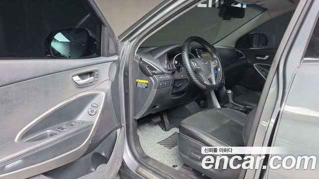 Hyundai Santa Fe (DM) Diesel(e-VGT) 2.0 4WD Exclusive 2015 — фото 12