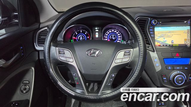 Hyundai Santa Fe (DM) Diesel(e-VGT) 2.0 4WD Exclusive 2015 — фото 13