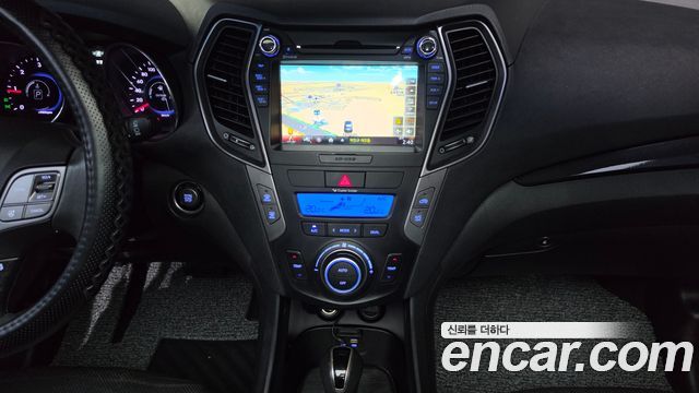 Hyundai Santa Fe (DM) Diesel(e-VGT) 2.0 4WD Exclusive 2015 — фото 14