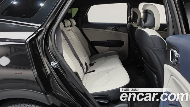 Kia Sportage (V) Gasoline 1.6 Turbo 2WD Signature X Line 2026 — фото 11