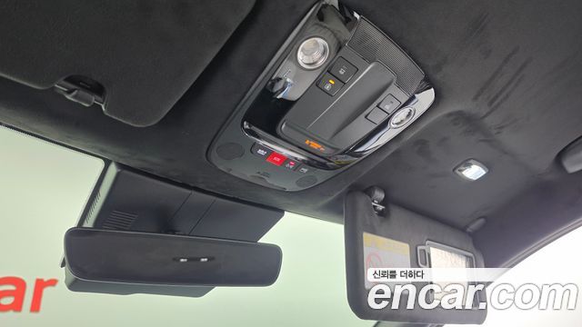 Kia Sportage (V) Gasoline 1.6 Turbo 2WD Signature X Line 2026 — фото 19
