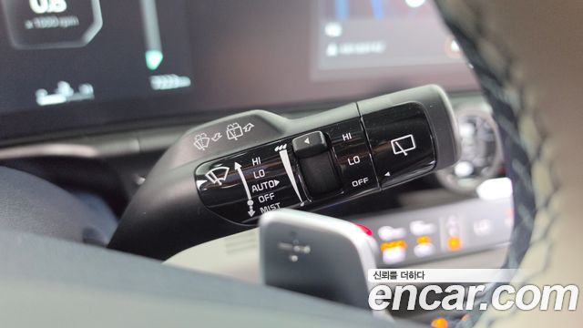 Kia Sportage (V) Gasoline 1.6 Turbo 2WD Signature X Line 2026 — фото 28