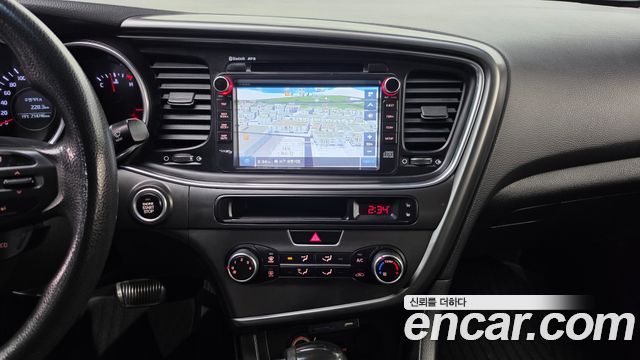 Kia K5 LPI Deluxe 2014 — фото 12