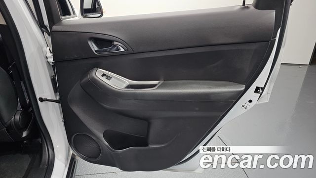Chevrolet Orlando LPG LS Deluxe 2015 — фото 31